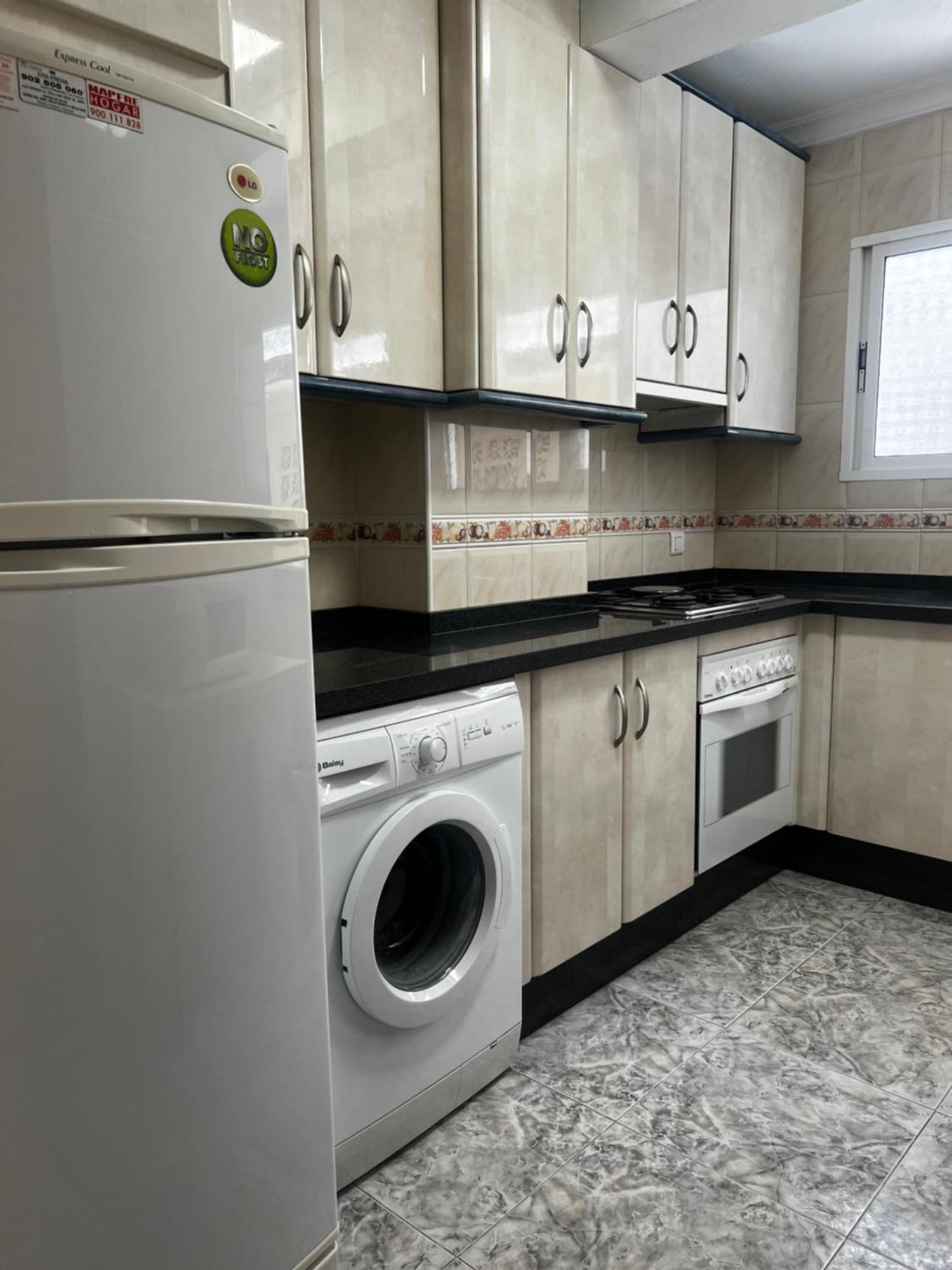 Apartamento 3 Habitaciones En Torre Del Mar A 50 Metros De La Playa المظهر الخارجي الصورة