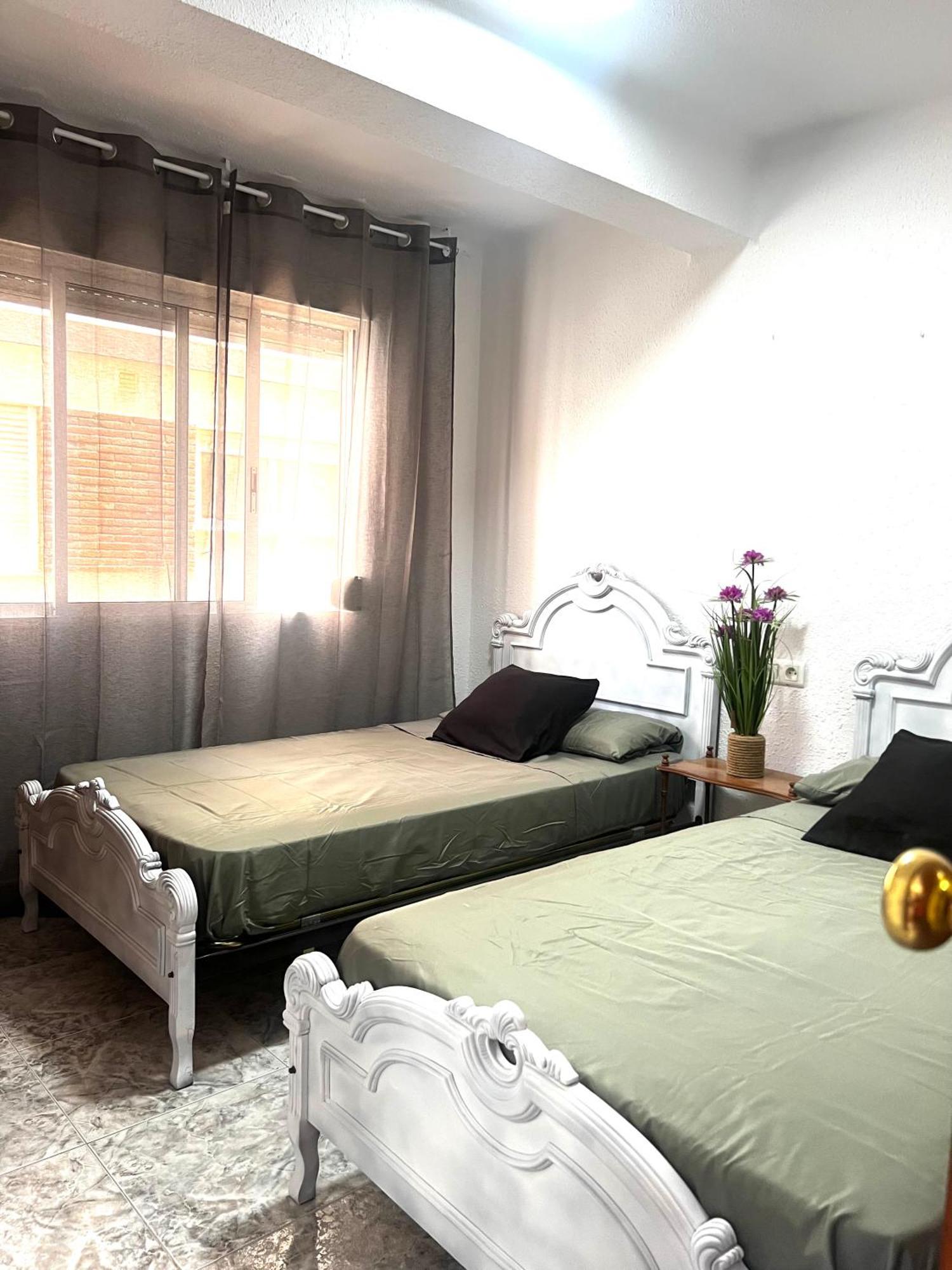 Apartamento 3 Habitaciones En Torre Del Mar A 50 Metros De La Playa المظهر الخارجي الصورة
